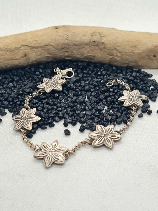 Silberarmband "Blumen"