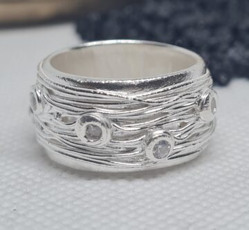 Silber-Ring «Streifen mit Zirkonien»