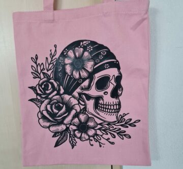 Stofftasche geplottet «Totenkopf»