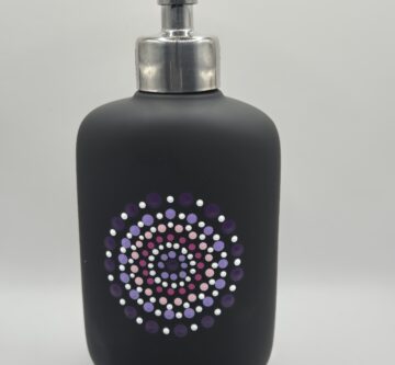 Seifenspender mit handbemalten «Dot Painting» Muster flieder