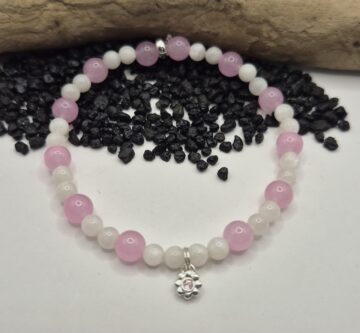 Stein-Armband elastisch mit mini Blume