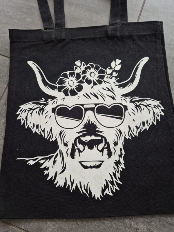Stofftasche "coole Kuh" geplottet