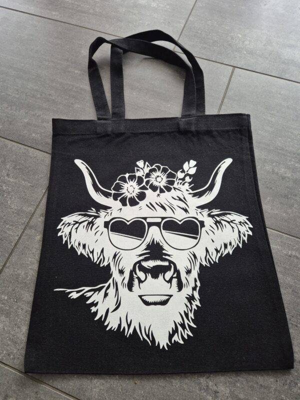 Stofftasche "coole Kuh" geplottet