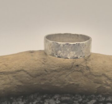 Silberring geschmiedet