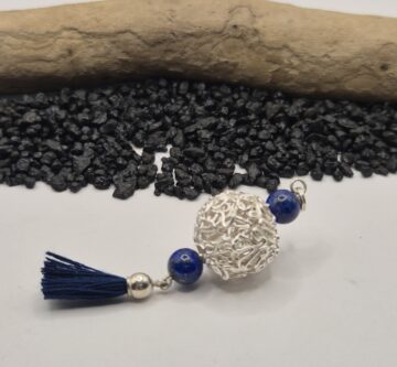 Silberanhänger mit blauem Lapislazuli